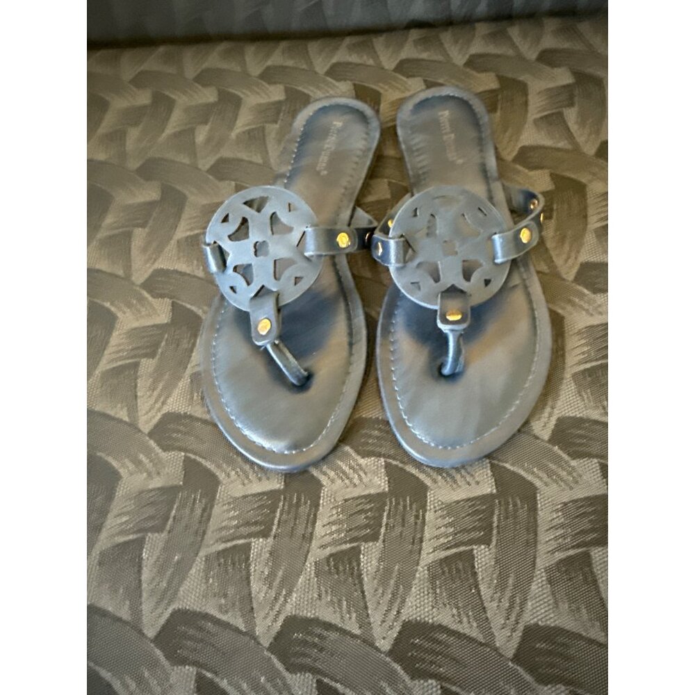 Pierre Dumas Womens Navy Blue Cutout Strap Sandals Size 8 Stylish Casual Summer
